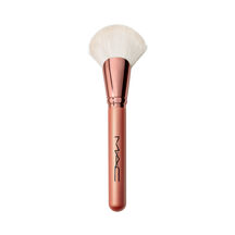 143S BRONZER FAN BRUSH (BROCHA PARA POLVOS)